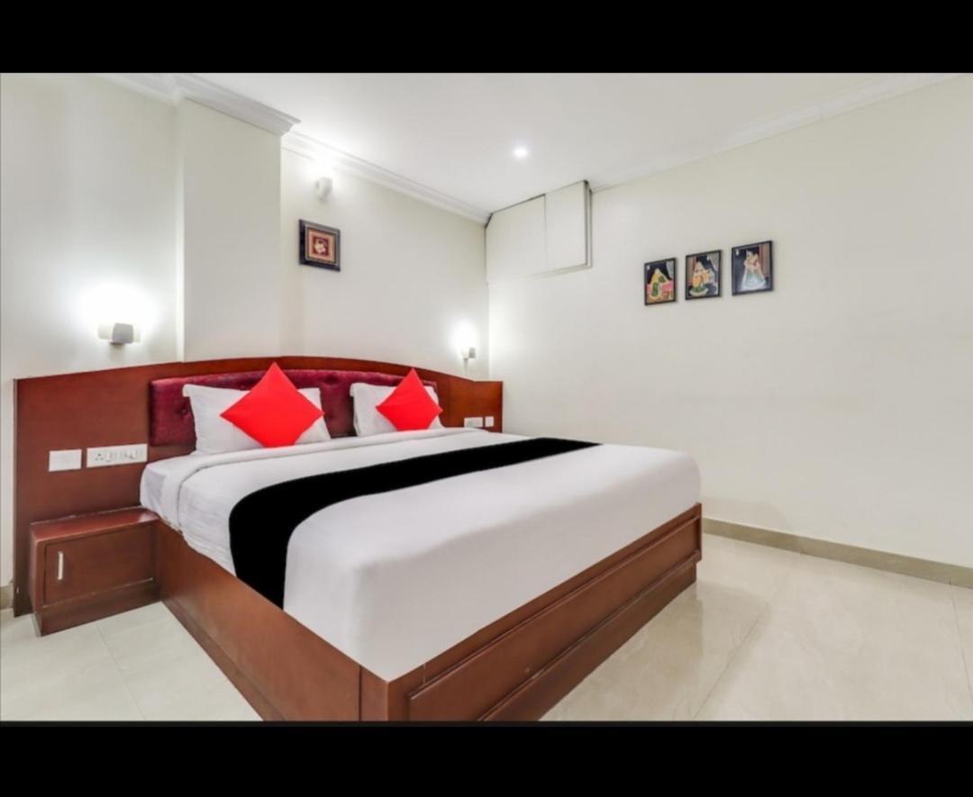 Hotel Balini Madurai Esterno foto